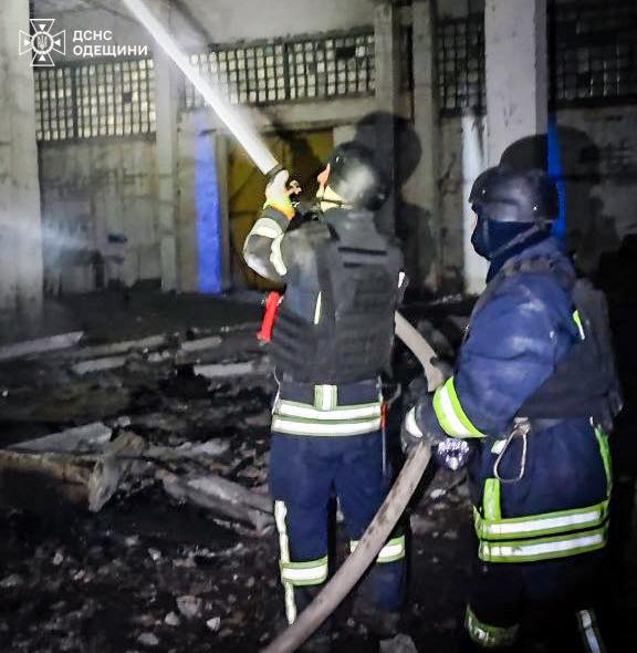 Ворог атакував Одещину в ніч на 1 грудня