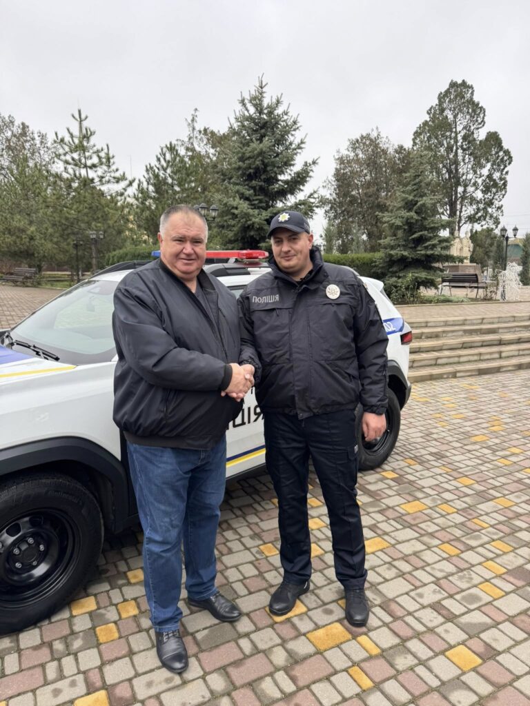 У Білгород-Дністровському районі з'явився ще один поліцейський офіцер громади