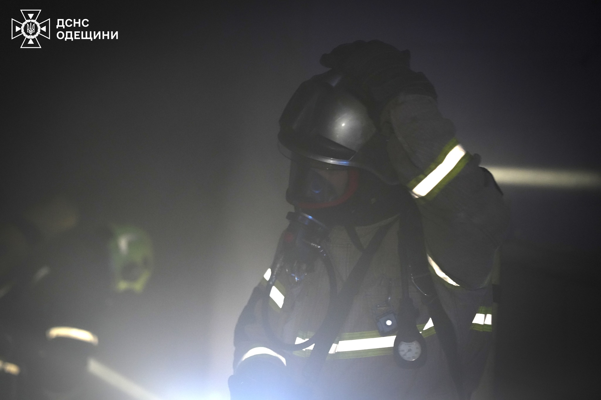 В багатоповерхівці Одеси виникла пожежа через перенавантаження електрощитової