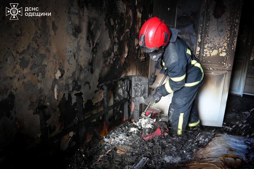 В Одесі через вибух павербанку горіла квартира у багатоповерхівці