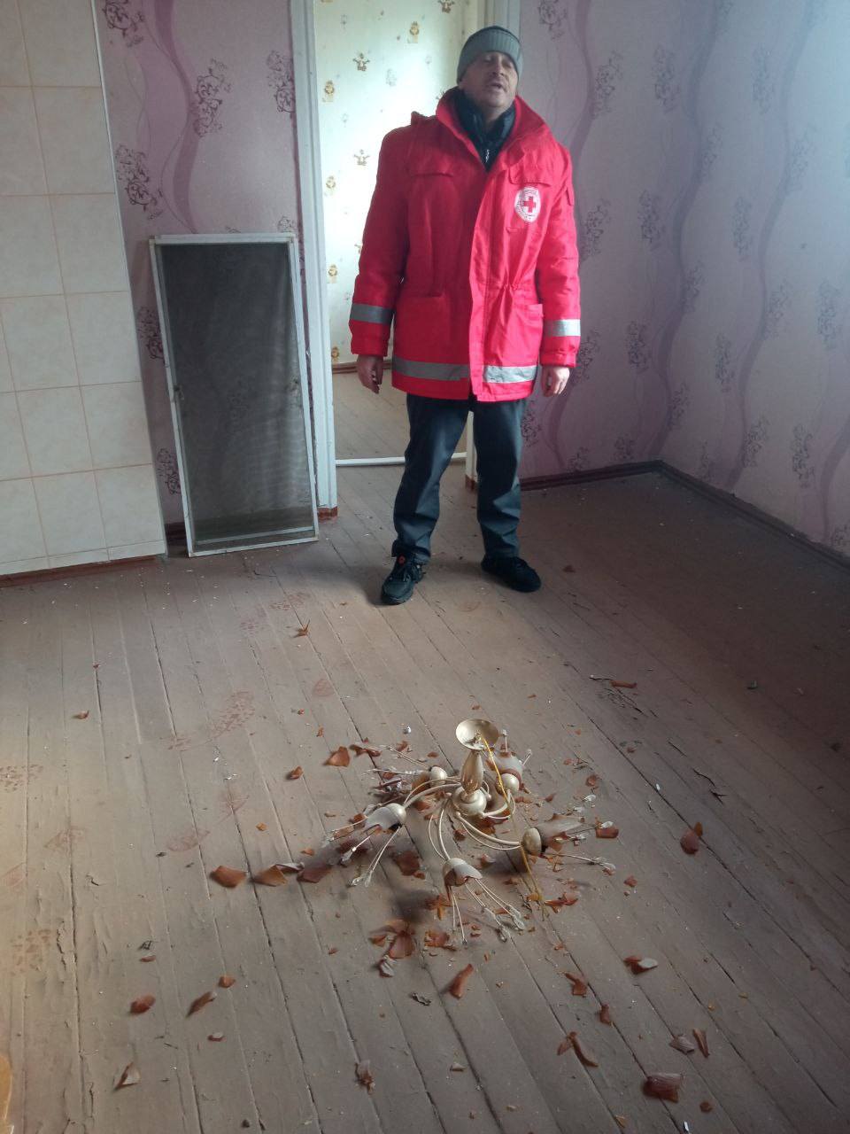 Мешканці Арцизької громади, чиє житло постраждало внаслідок ворожих атак, отримали матеріальну допомогу