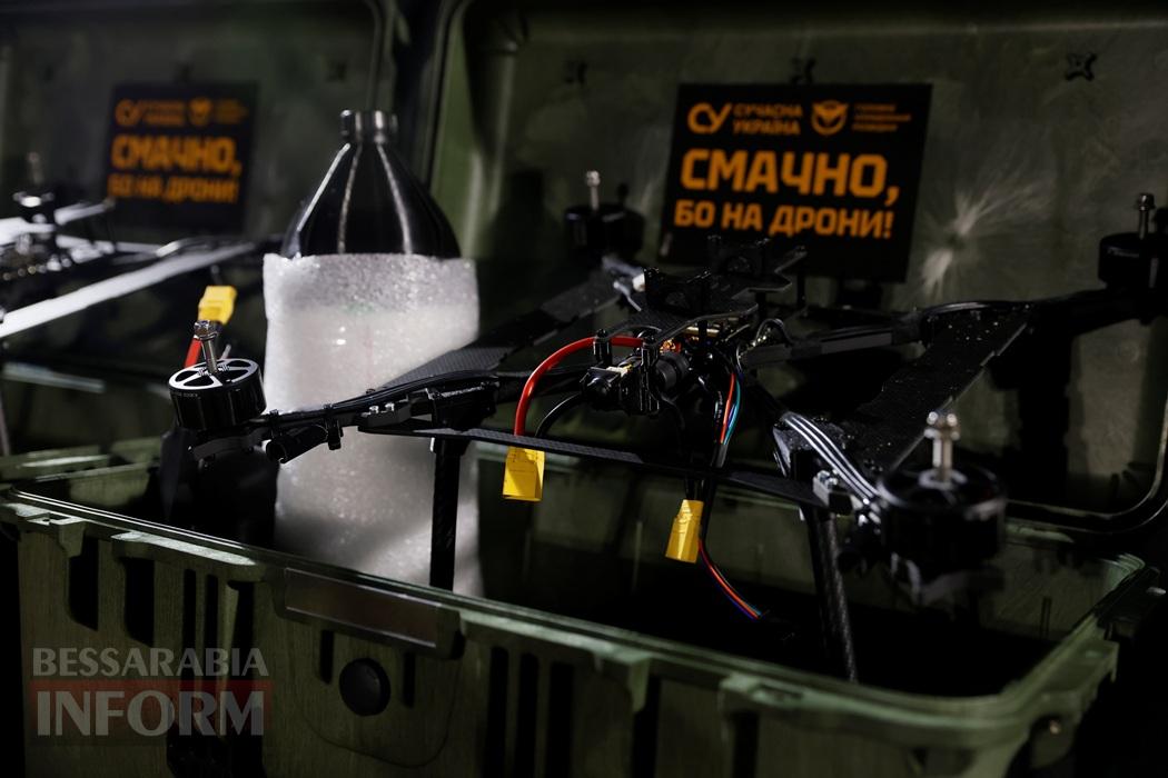 100 SECRET BOXів із дронами для ГУР: потужна кампанія "Смачно, бо на дрони!" фінішувала