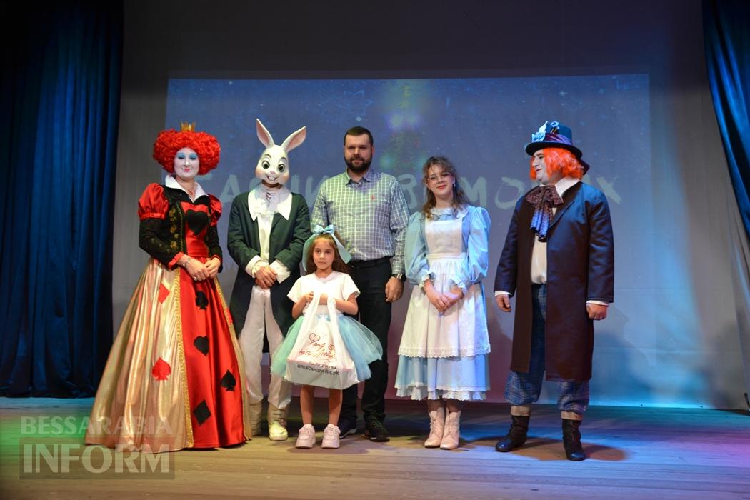 Тисячі дітей Кілійської громади отримали різдвяні подарунки від Олександра Дубового - триває традиційна акція "Фонда Добра та Любові"