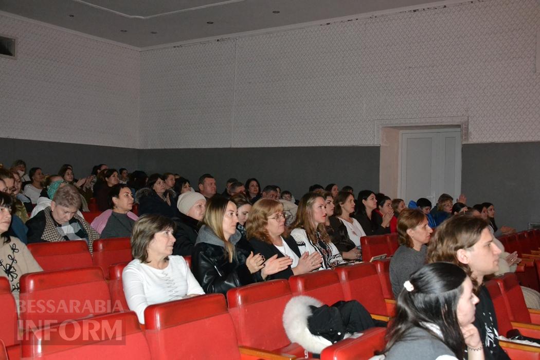 У Кілії День органів місцевого самоврядування відзначили приємними сюрпризами, нагородженнями та концертом