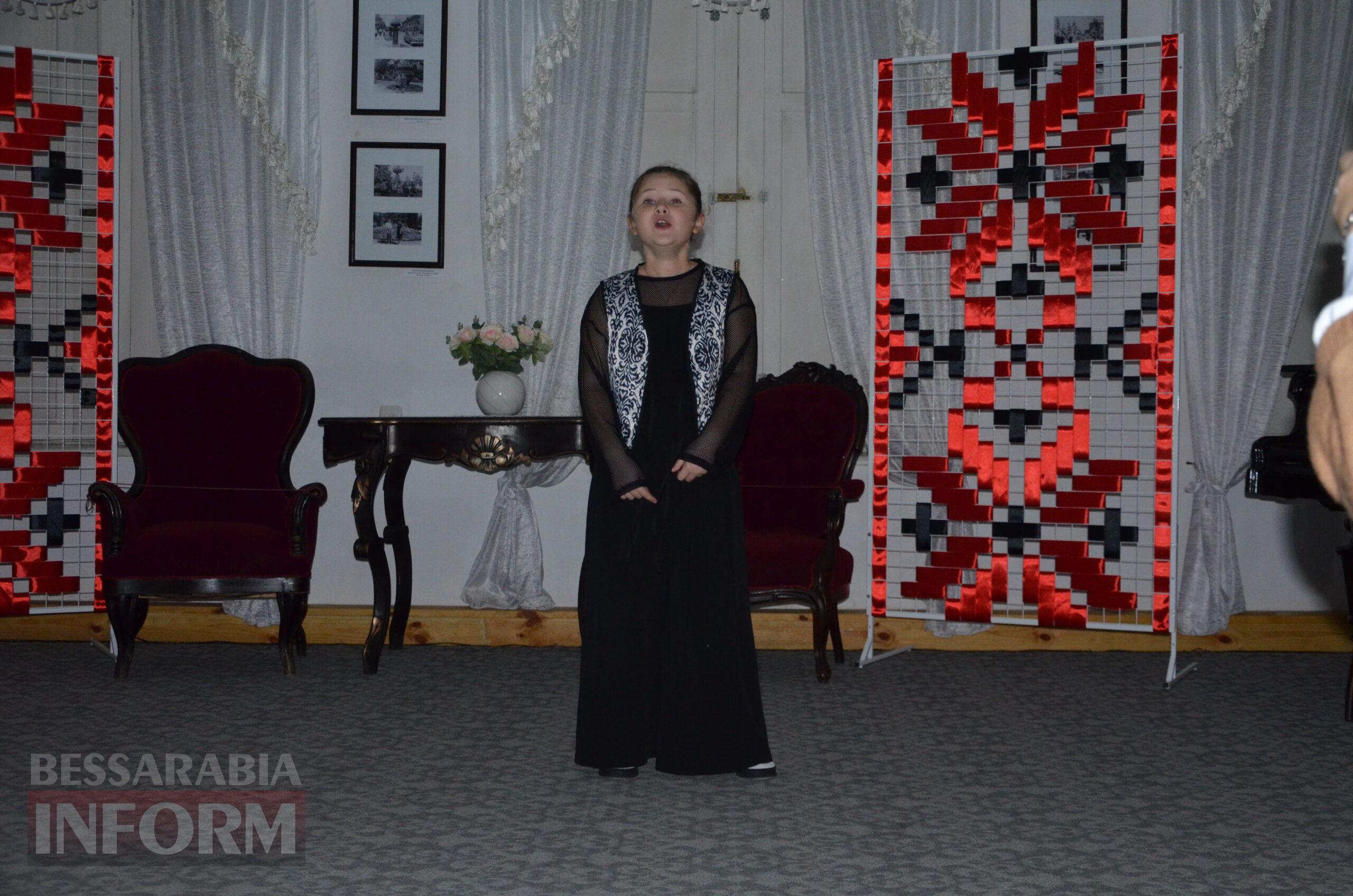 Поєднання традицій та сучасності: в Ізмаїльському музеї Придунав’я відкрилася виставка «Зимова магія»