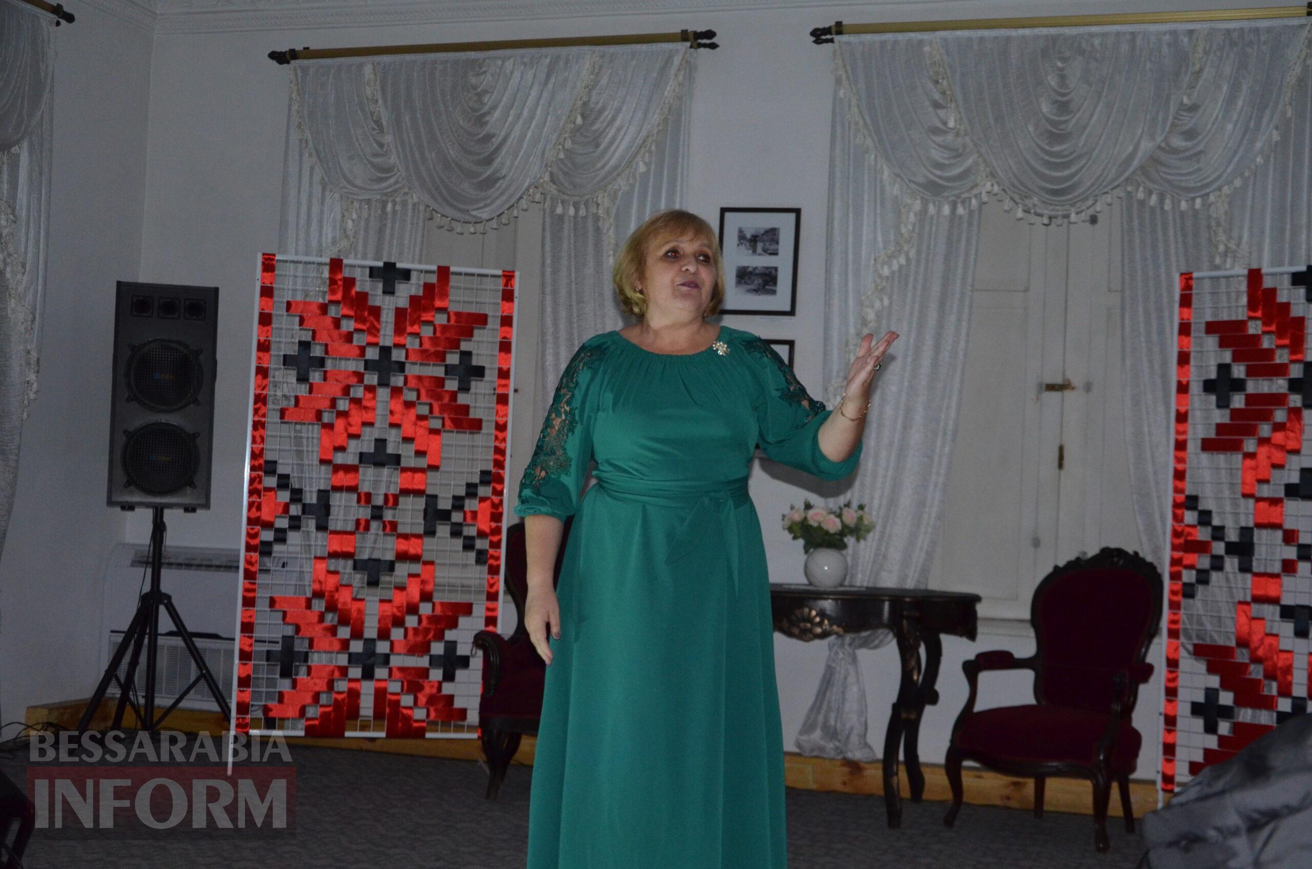 Поєднання традицій та сучасності: в Ізмаїльському музеї Придунав’я відкрилася виставка «Зимова магія»