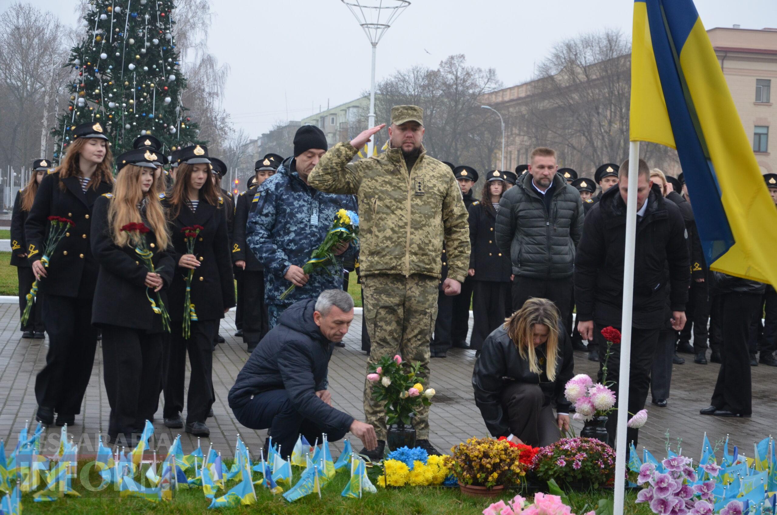 В Ізмаїлі з нагоди Дня Збройних Сил України урочисто вшанували пам’ять полеглих Героїв