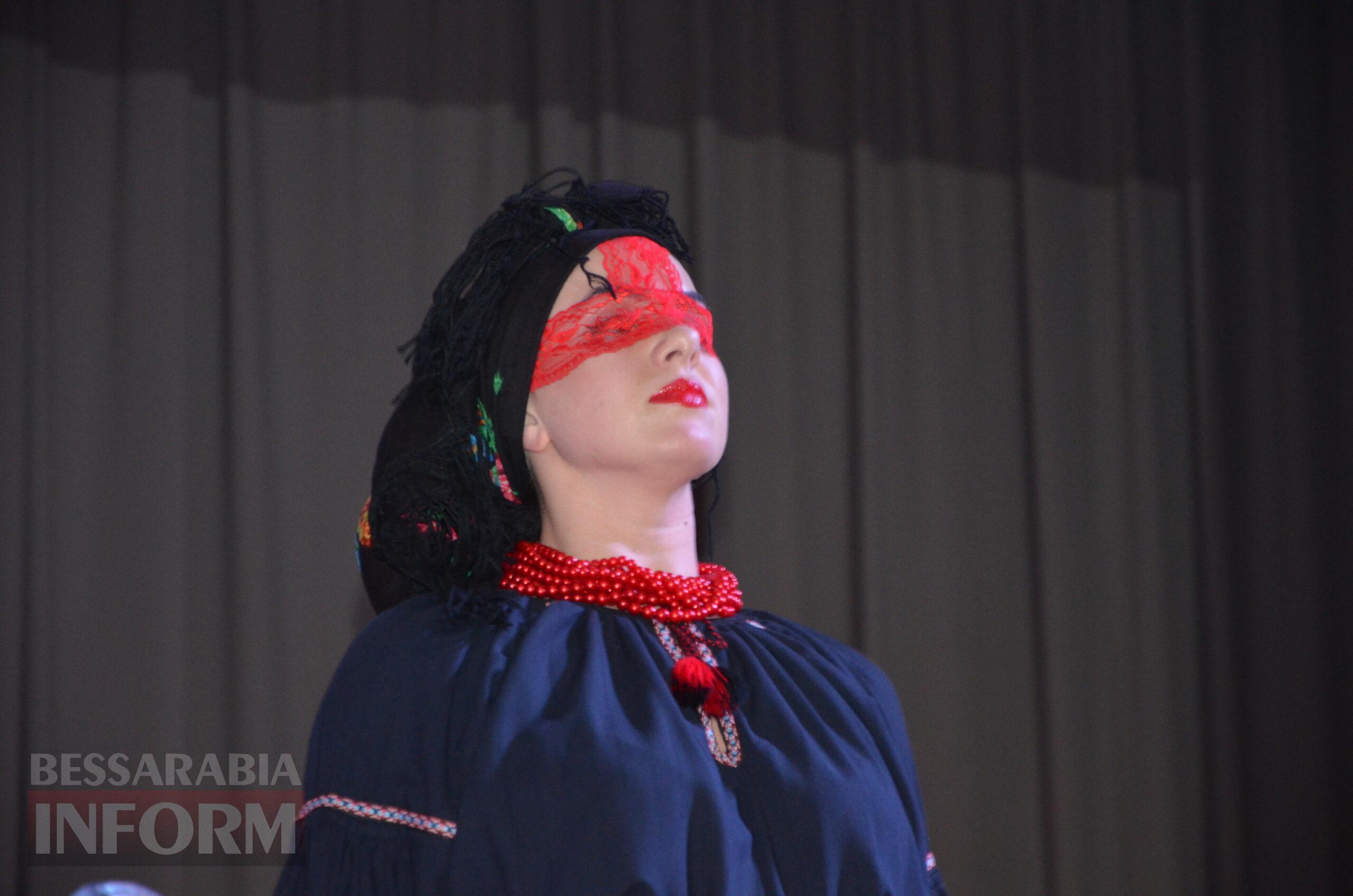 Народні та патріотичні номери у виконанні захисників: в Ізмаїлі відбувся концерт Центру військово-музичного мистецтва ВМС ЗСУ