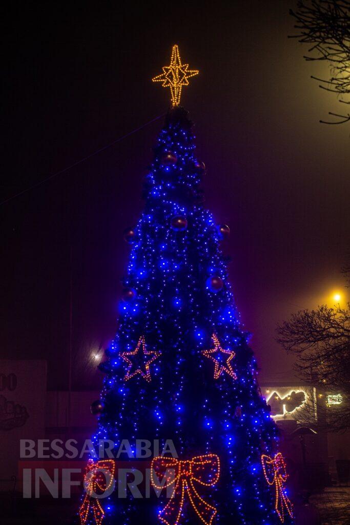 Новорічна казка в Аккермані на тлі темряви ворожих атак: як святкова атмосфера може стати "пальним" для психологічного здоров'я