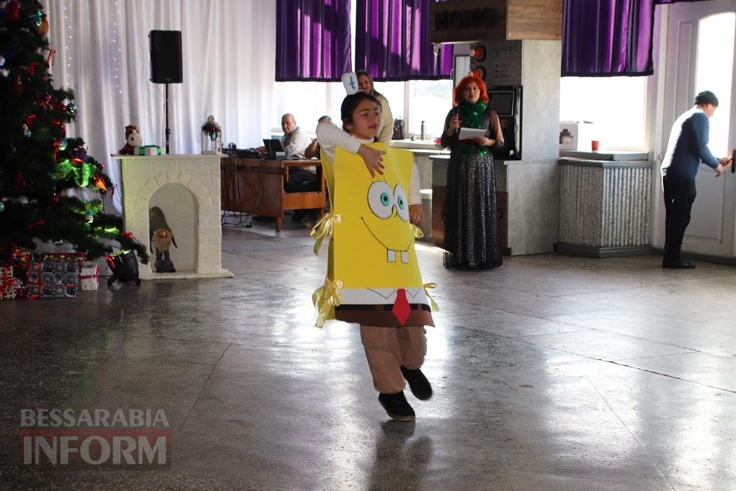 Країна Миколая у Болграді: дітям вразливих категорій громади подарували святкове дійство