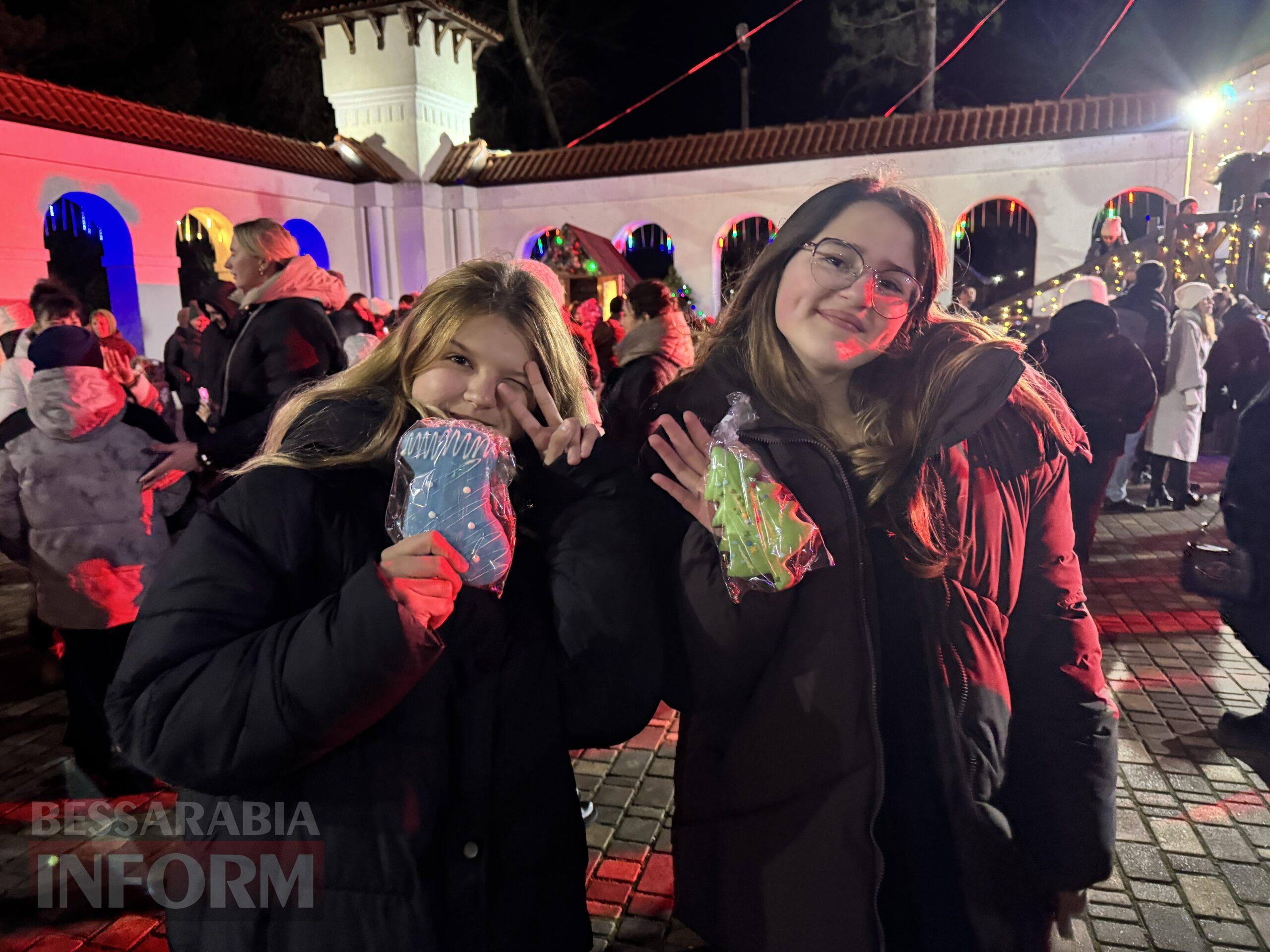 Свято, що об’єднує: в Арцизі урочисто відкрили головну новорічну ялинку громади