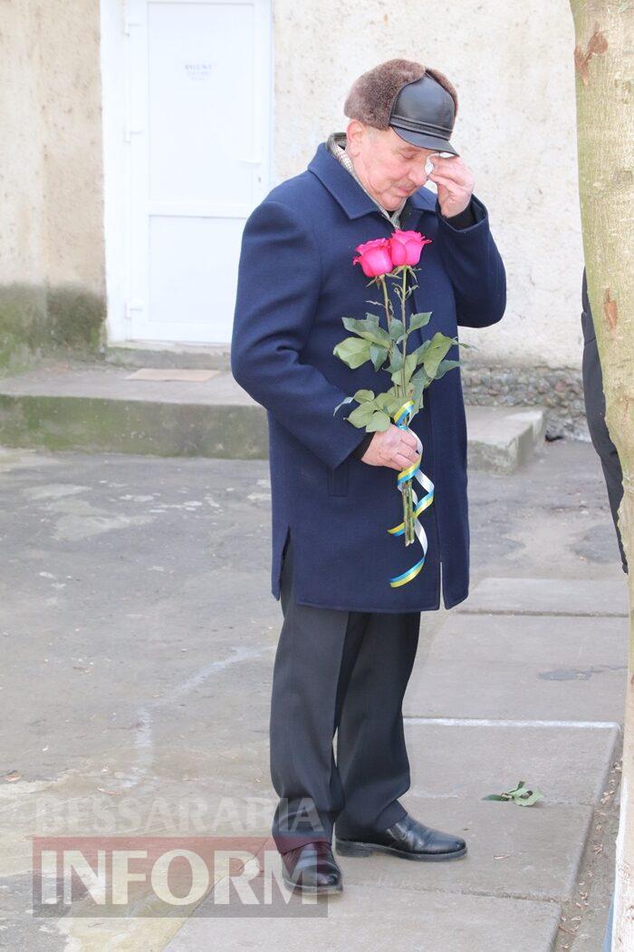 Вони пішли, щоб ми жили: у Виноградівці Болградської громади відкрили меморіальні дошки трьом Героям