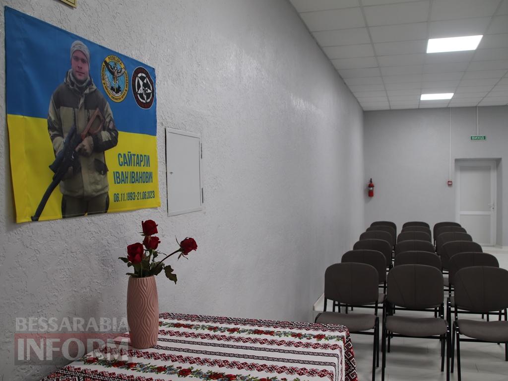 Актова зала як різдвяне диво: у Владичені Болградської громади здійснили бажання школярів