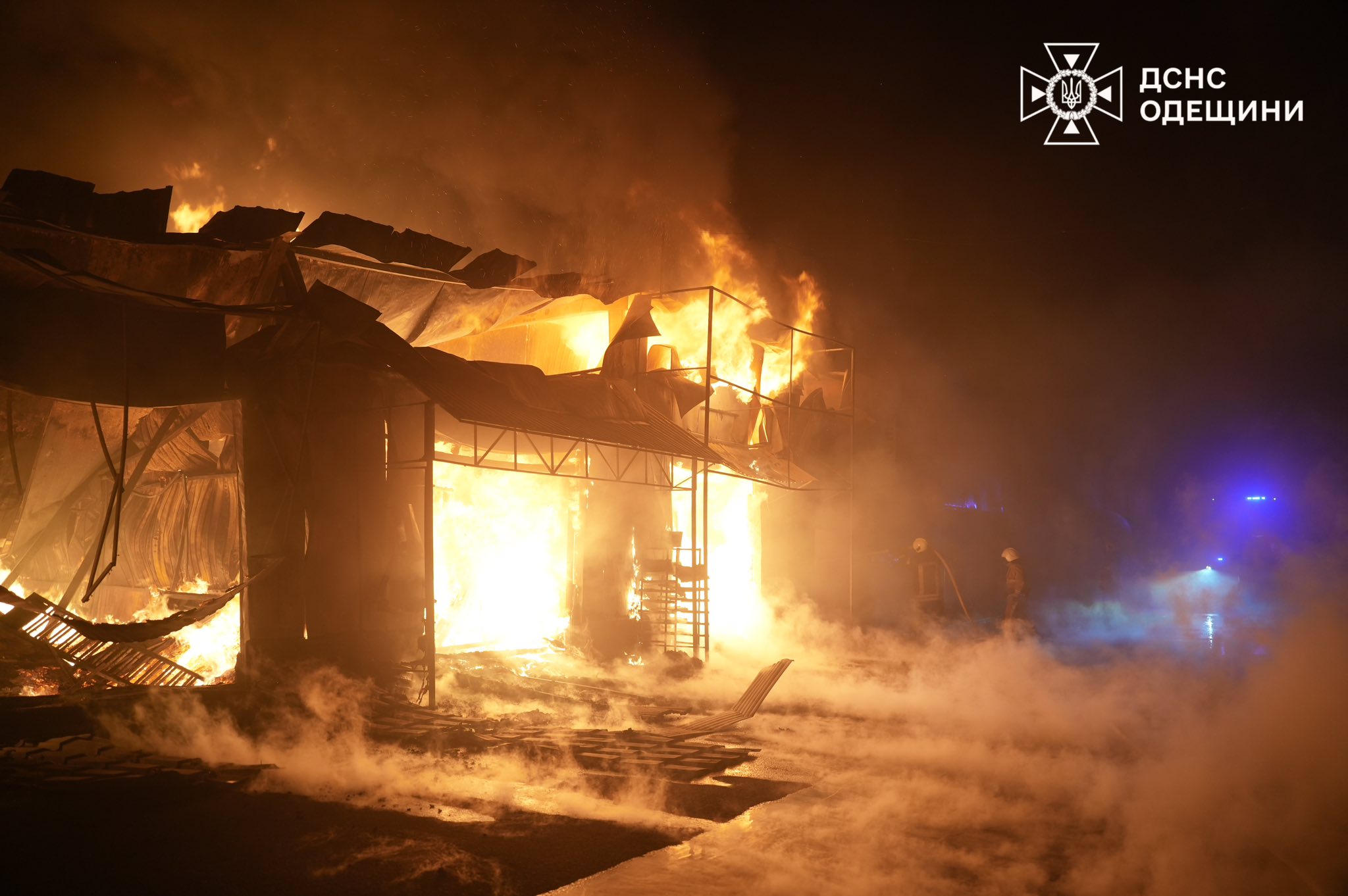 Перед Новим роком ворог безжально вдарив по Одесі: постраждало шість чоловік, серед них – троє дітей