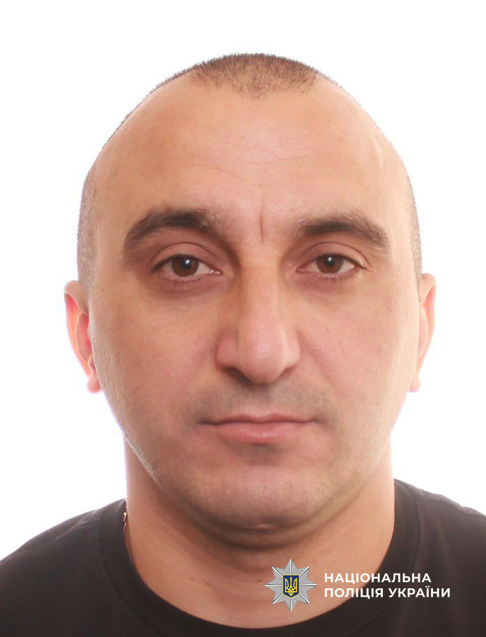 Поліція оголосила у розшук підозрюваних у вбивстві далекобійника з Болградщини