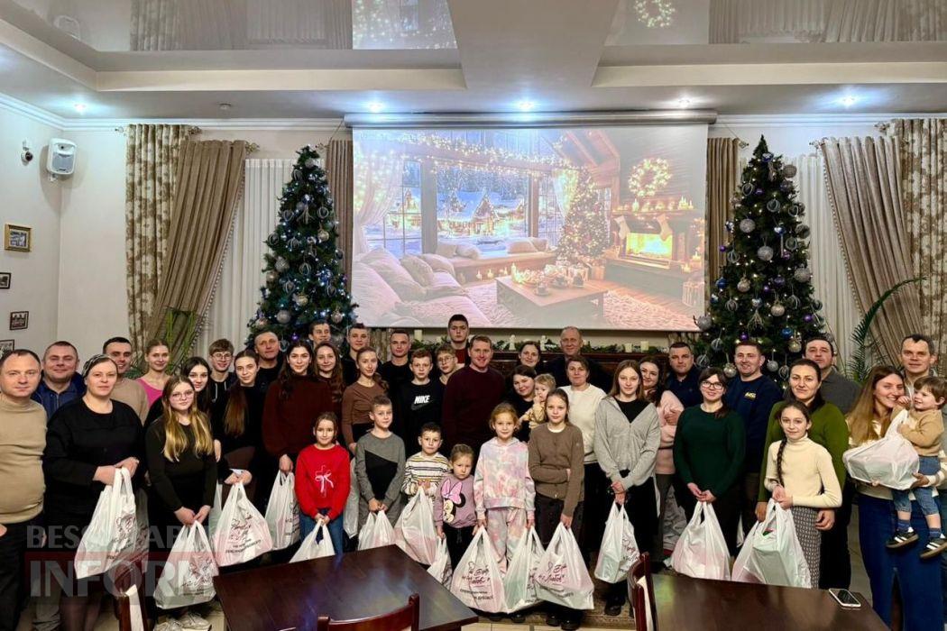 Тисячі дітей Кілійської громади отримали різдвяні подарунки від Олександра Дубового - триває традиційна акція "Фонда Добра та Любові"