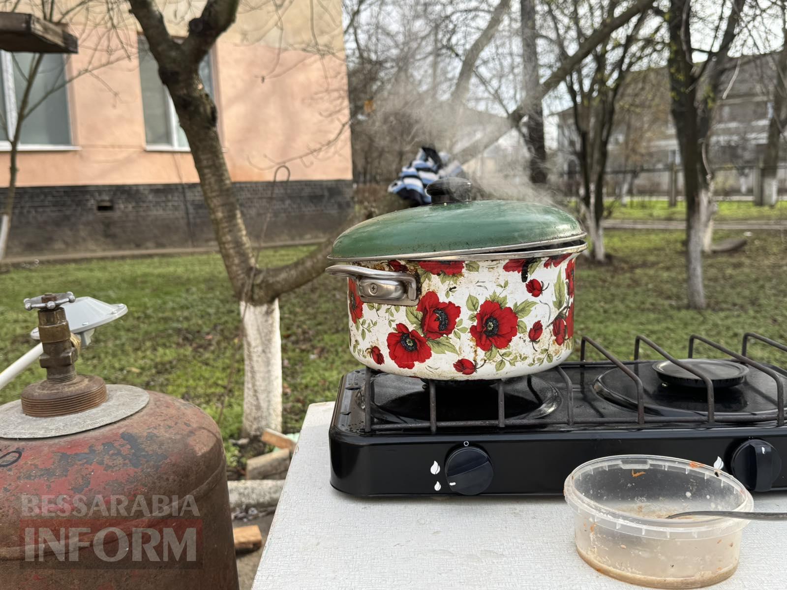 В Арцизі розгорнуто пункт польової кухні, де готуватимуть їжу для населення