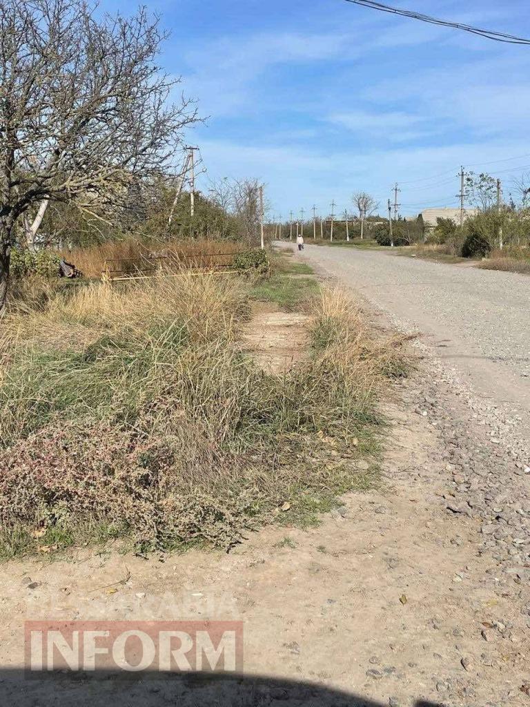 У Кілії комунальники облаштували зупинку на місці курсування шкільного автобуса