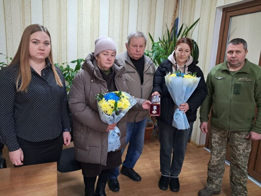 Став на захист держави з лютого 2022-го: Героя з Арцизької громади вшанували посмертною нагородою