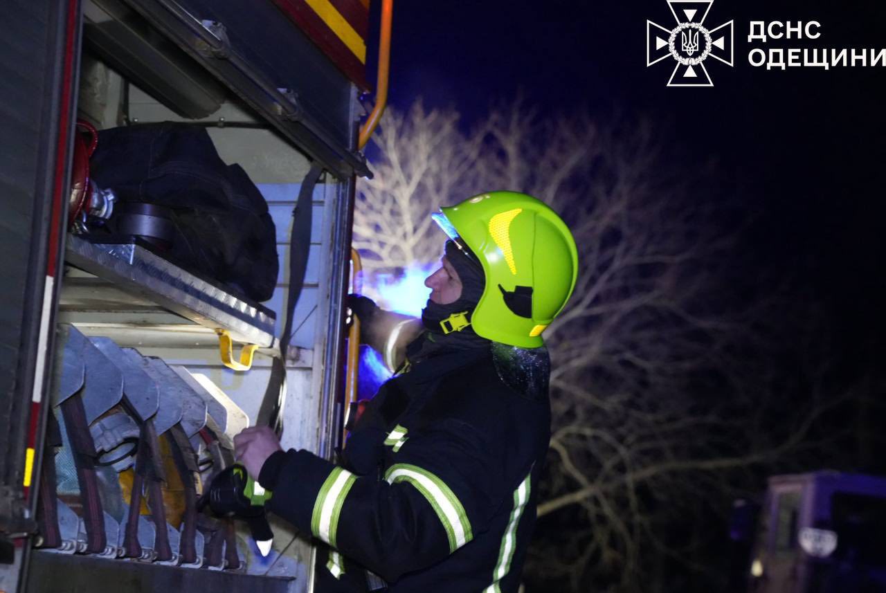 Вночі ворог знову вдарив по енергетичному об’єкту на Одещині