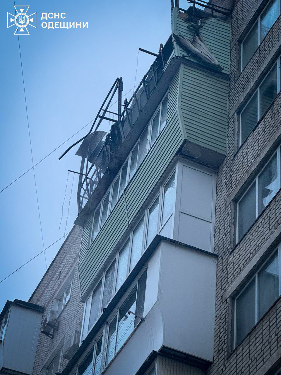 Ворог на світанку цинічно атакував житлові квартали та об’єкти енергетики Одещини