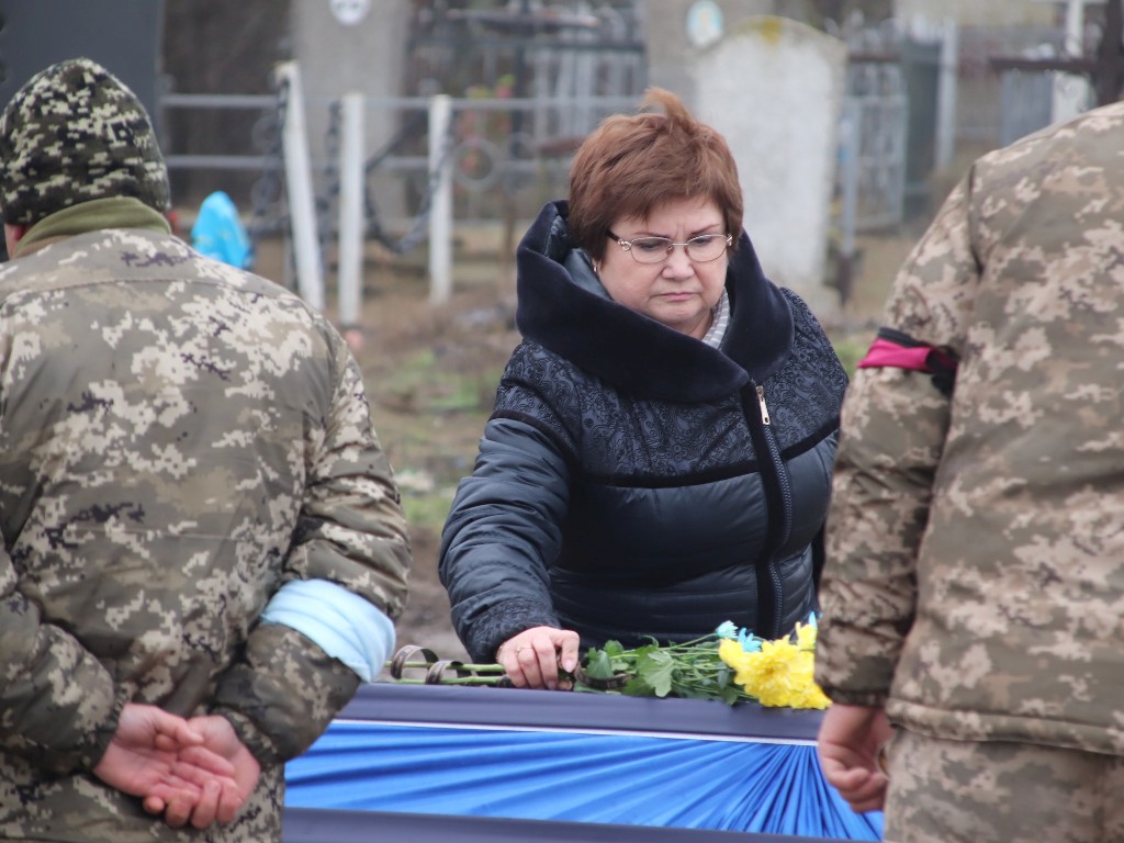 Болград попрощався з десантником Юрієм Муляром, чиє серце не витримало тягаря війни