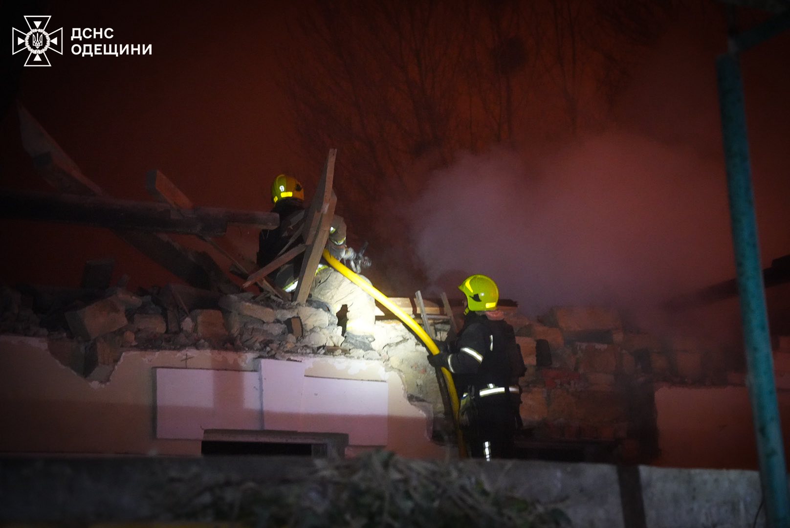 Вже другу ніч поспіль росія тероризує Одесу дронами: постраждало троє людей