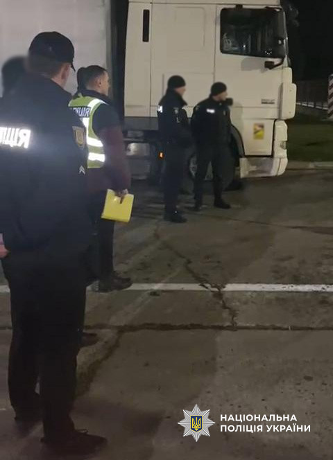 Мешканець Болградського району намагався вбити знайомого та незаконно переправляв чоловіків до Молдови: що йому загрожує