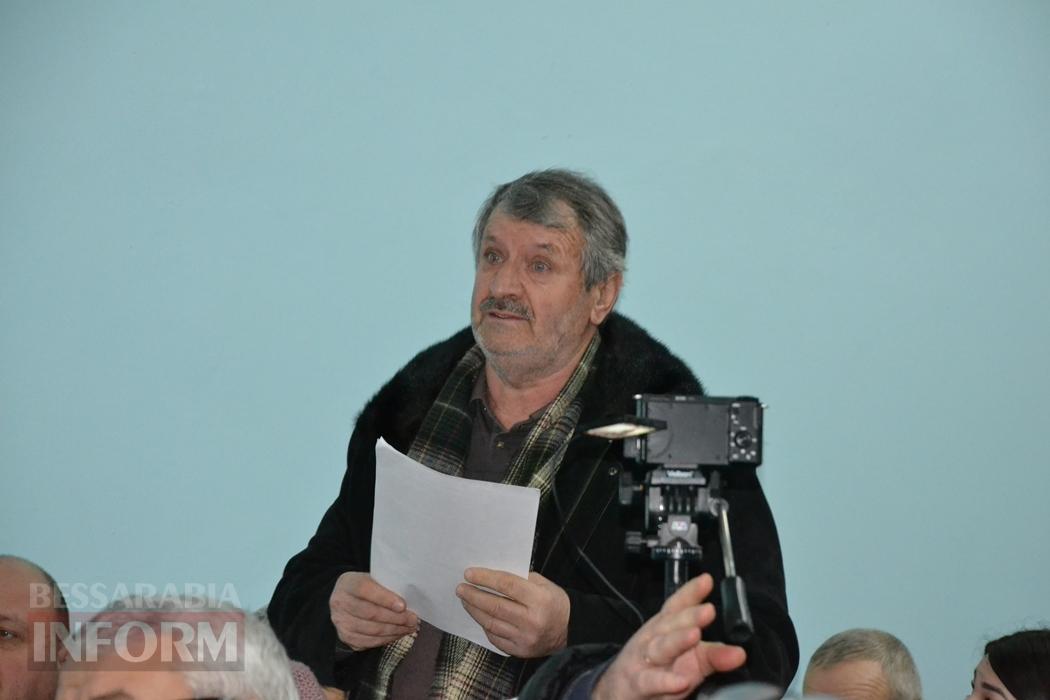 Кілійці, що не мають альтернативи електроопаленню, у відчаї прийшли на сесію через понаднормові відключення світла - влада шукає вихід