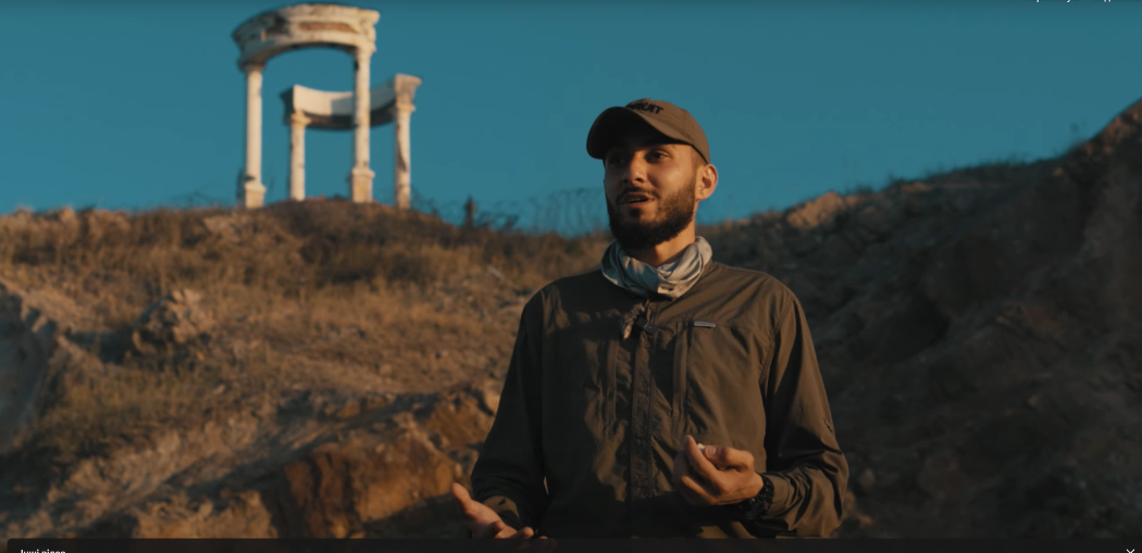 Відомий журналіст показав, як виглядає зараз та під чиїм захистом острів Зміїний