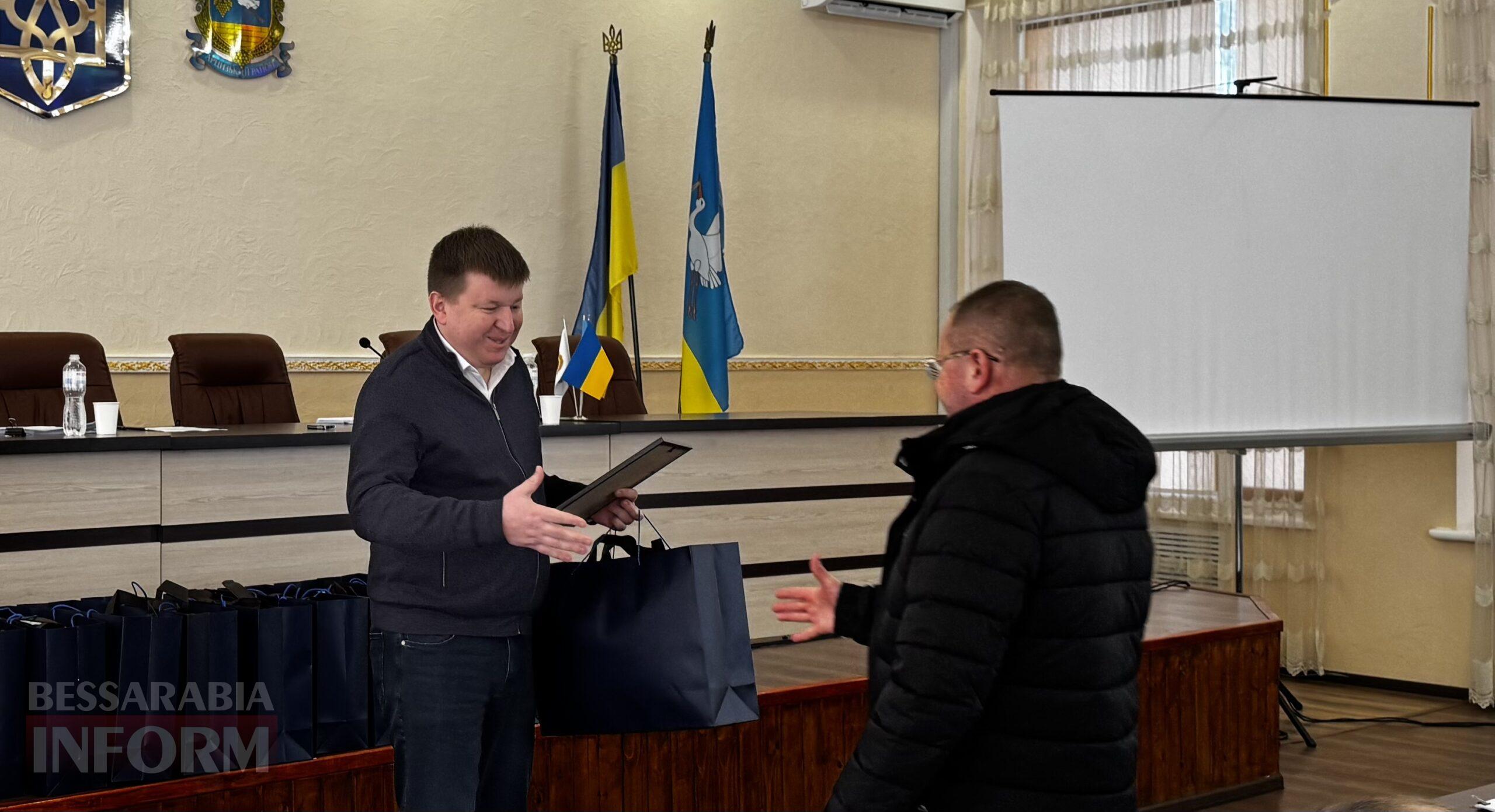 Вистояли у темряві, холоді й під обстрілами — в Арцизькій міськраді подякували енергетикам, які ліквідовували наслідки ворожих ударів