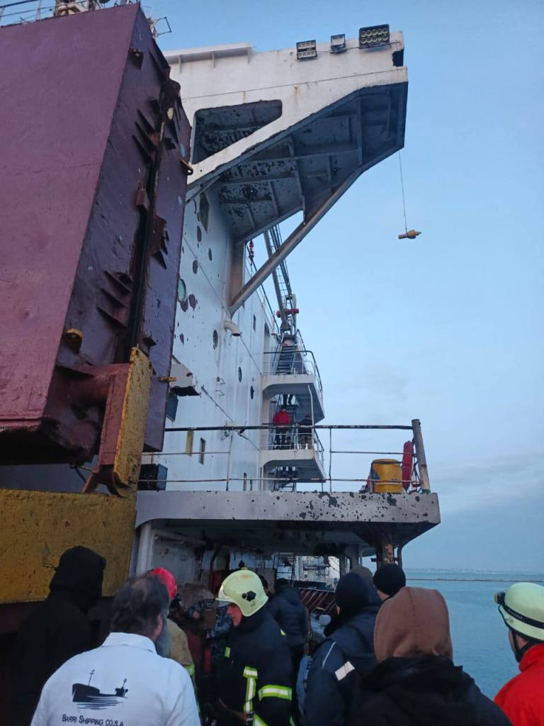 рф атакувала два цивільні судна на Одещині: є загиблий та постраждалі