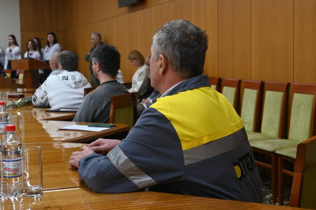 Енергетиків Одещини відзначили державними та обласними нагородами