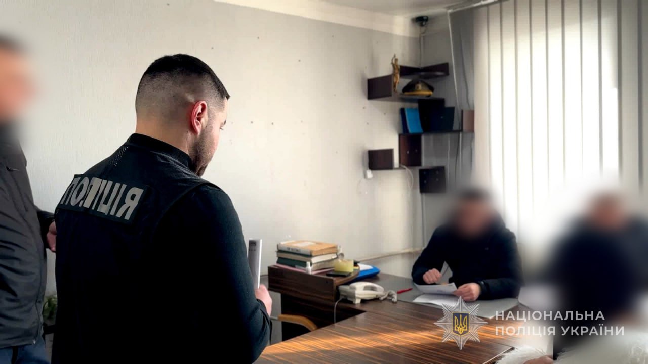 Викрито посадовицю одного з районних ТЦК та СП Одещини у зловживанні впливом