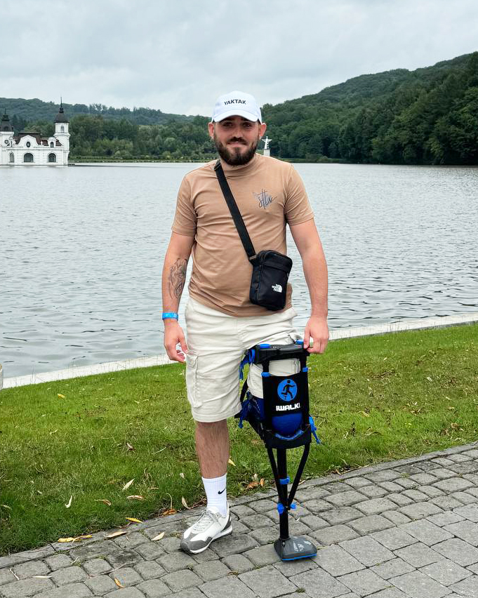 Життя після травми: попри втрату ноги, прикордонник Ізмаїльського загону одружився, повернувся у спорт та на службу