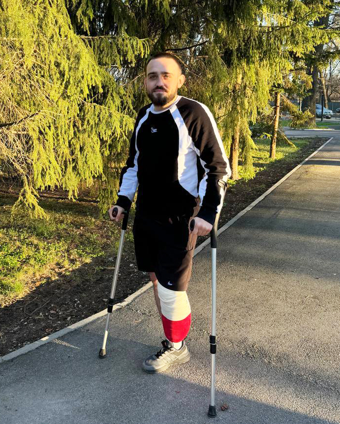 Життя після травми: попри втрату ноги, прикордонник Ізмаїльського загону одружився, повернувся у спорт та на службу