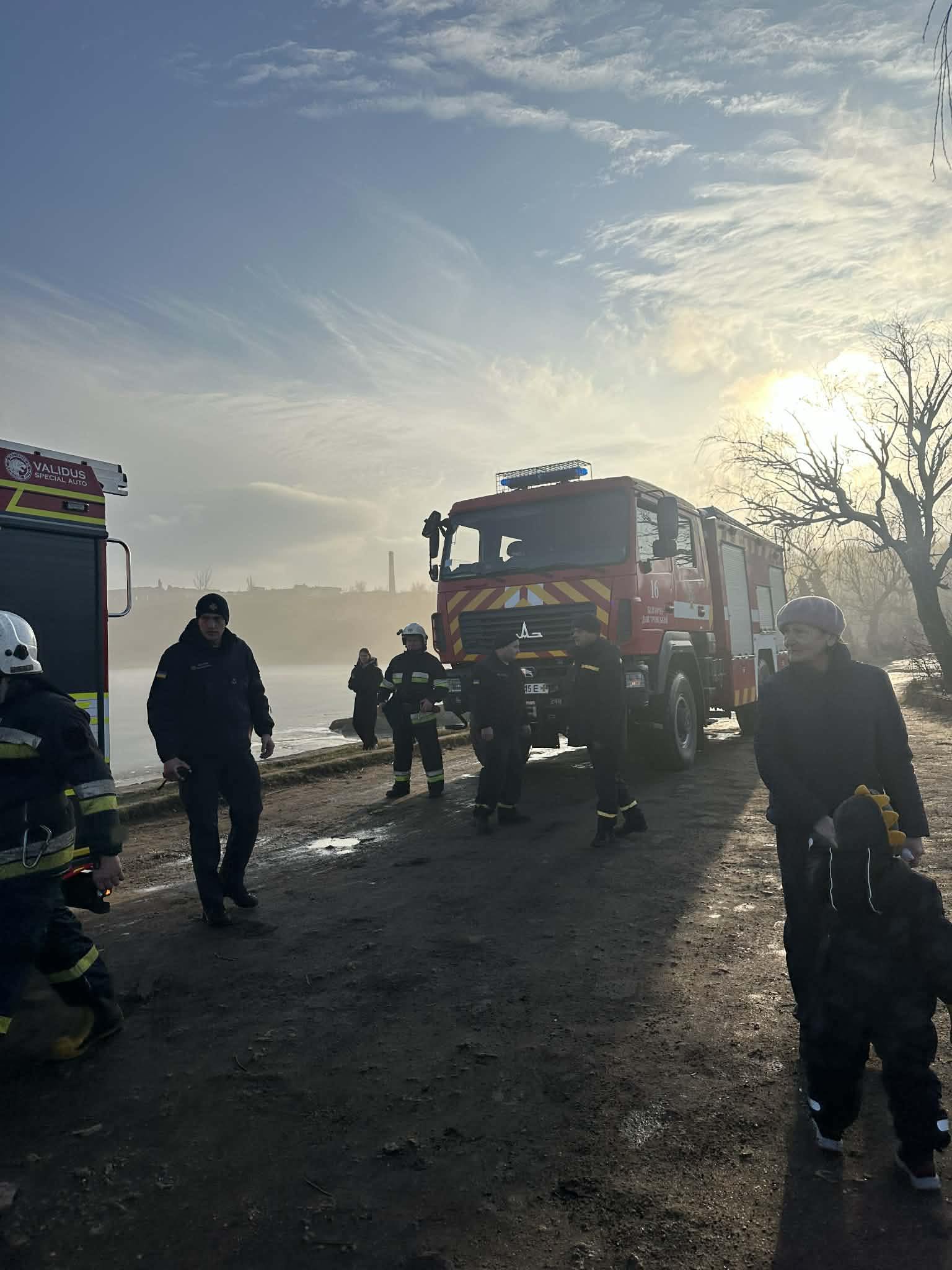 В Аккермані жінка ледь не потонула в лимані, рятуючи свого собаку