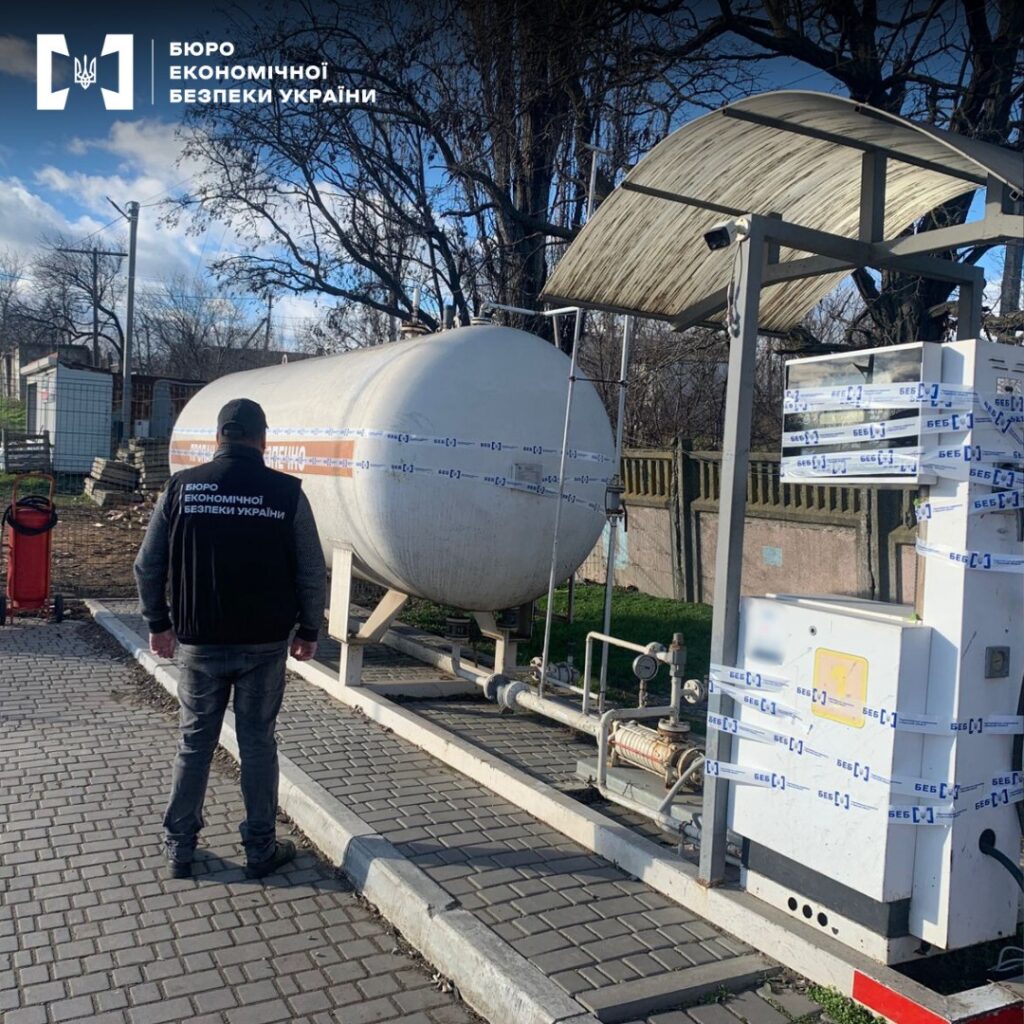 На Одещині демонтували дев'ять нелегальних АЗС: вилучено 15 тонн пального