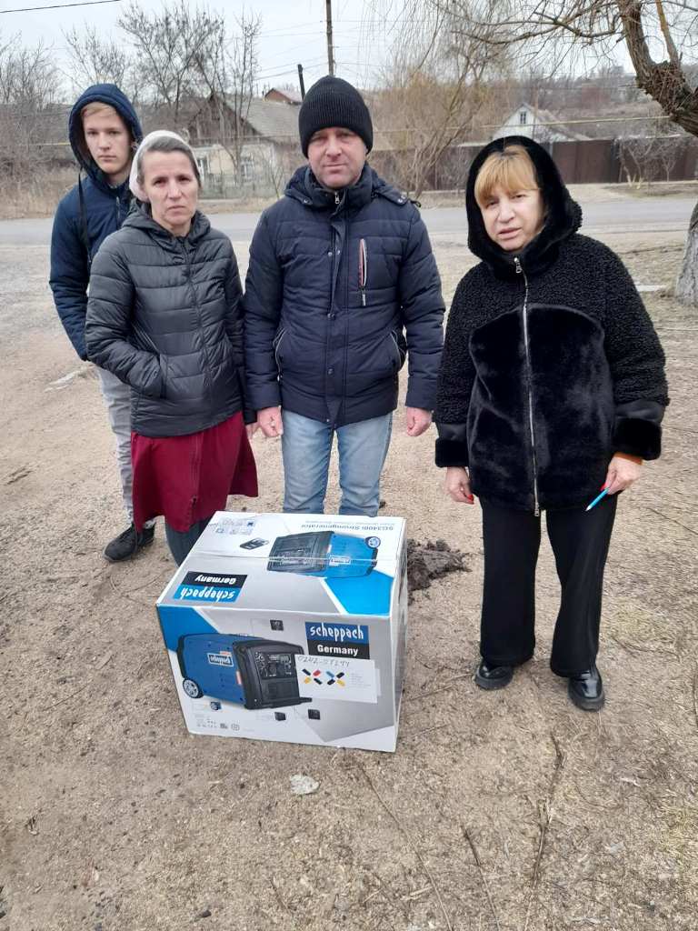 У Бессарабській громаді багатодітним та прийомним родинам передали генератори