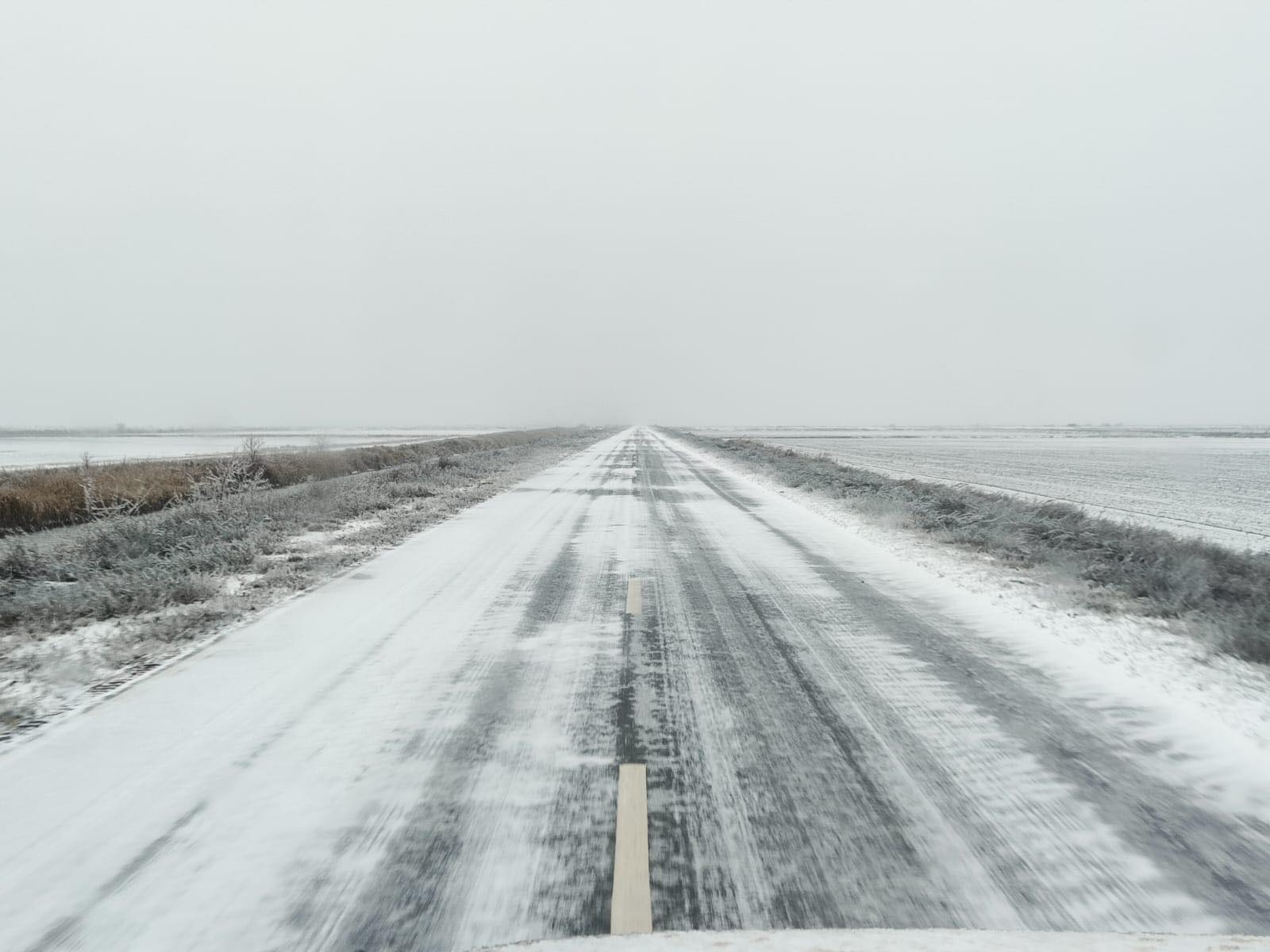 Як працюють комунальні служби Ізмаїльського району під час посилення інтенсивності снігопаду