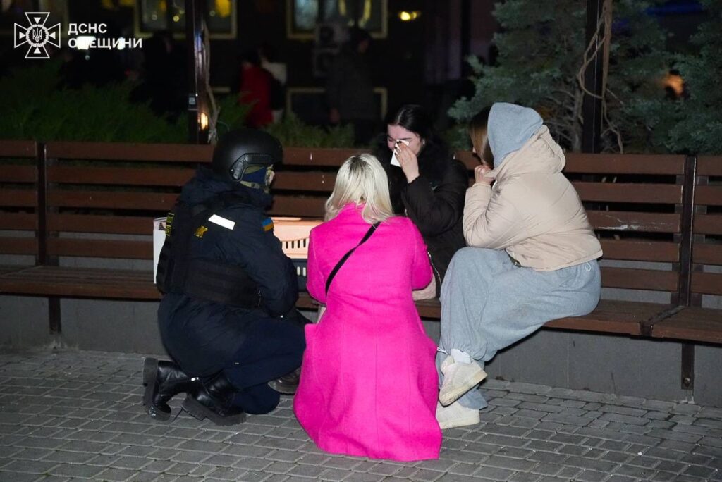 Ворог продовжує "шахедний" терор Одеси: є влучання та постраждалі