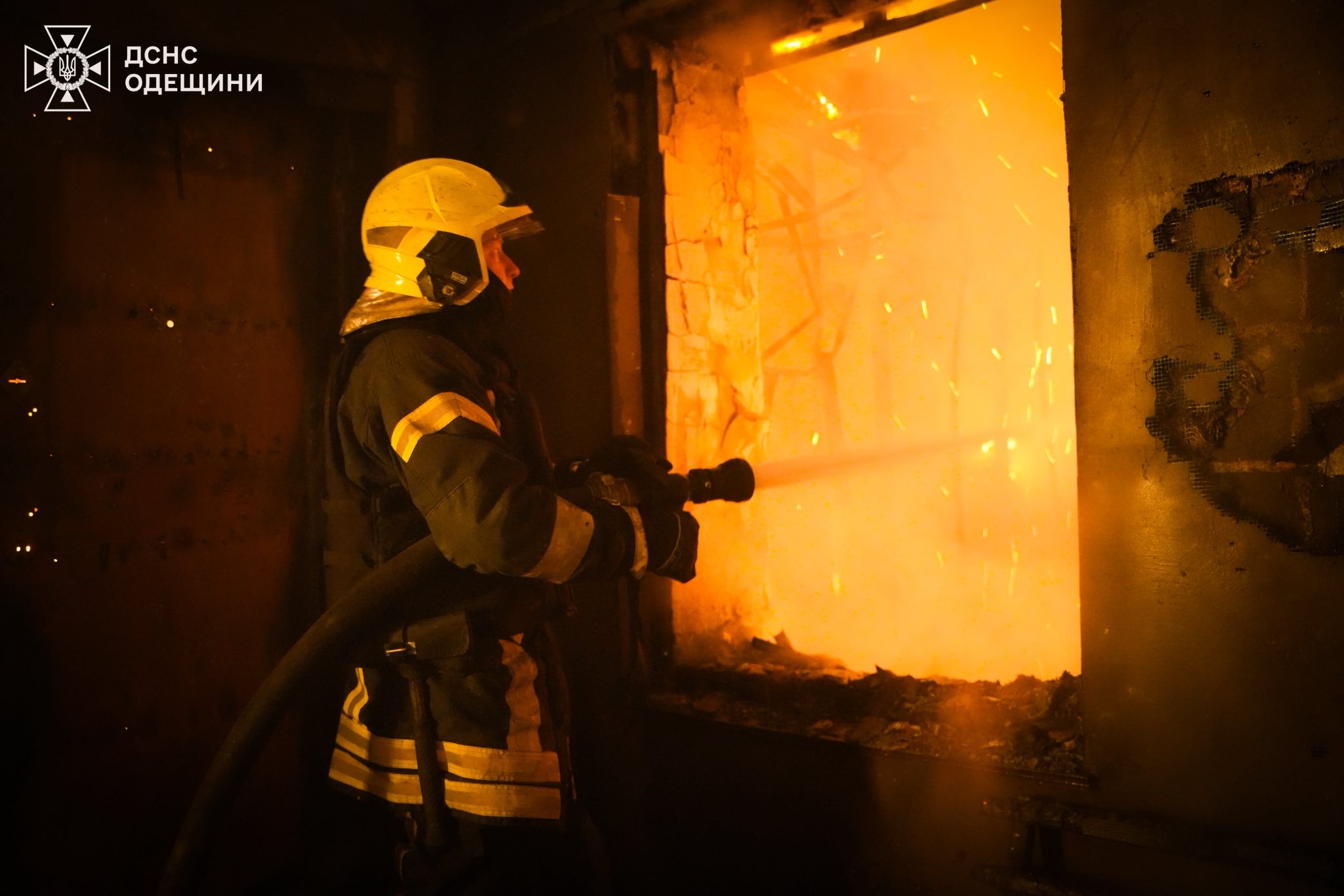 Вночі ворог масовано атакував Одещину ударними безпілотниками, є постраждалі