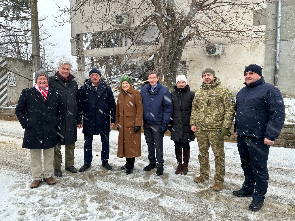 Американські сенатори з робочим візитом відвідали Одещину та ознайомилися з роботою прикордонників