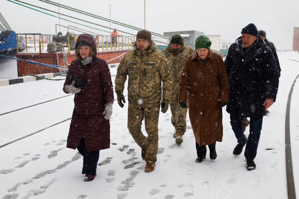 Американські сенатори з робочим візитом відвідали Одещину та ознайомилися з роботою прикордонників