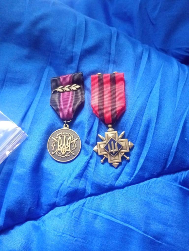 Військовослужбовця з Вилківської громади удостоєно почесною нагородою головнокомандувача ЗСУ