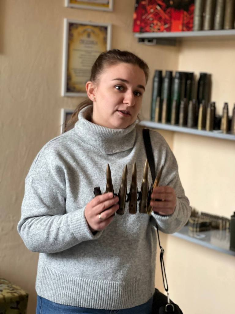 Кімната боротьби та пам'яті: у Кілійському закладі освіти облаштували музей війни