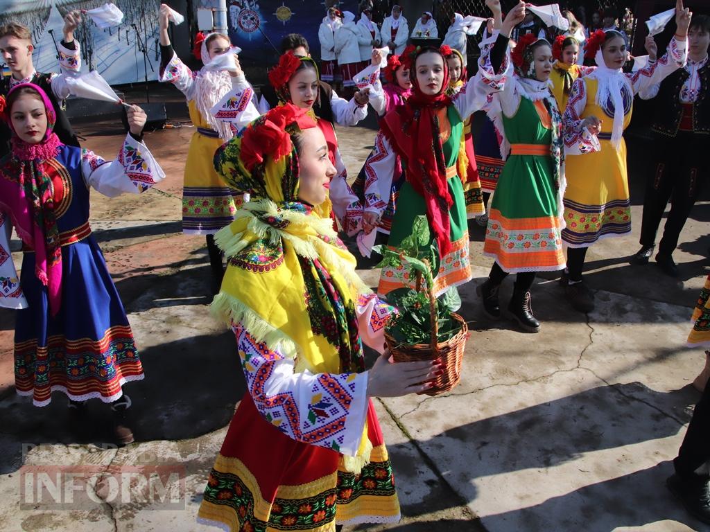 Свято з бессарабським характером і українським серцем: в Болграді відбувся фестиваль «Трифон Зарезан» на підтримку ЗСУ