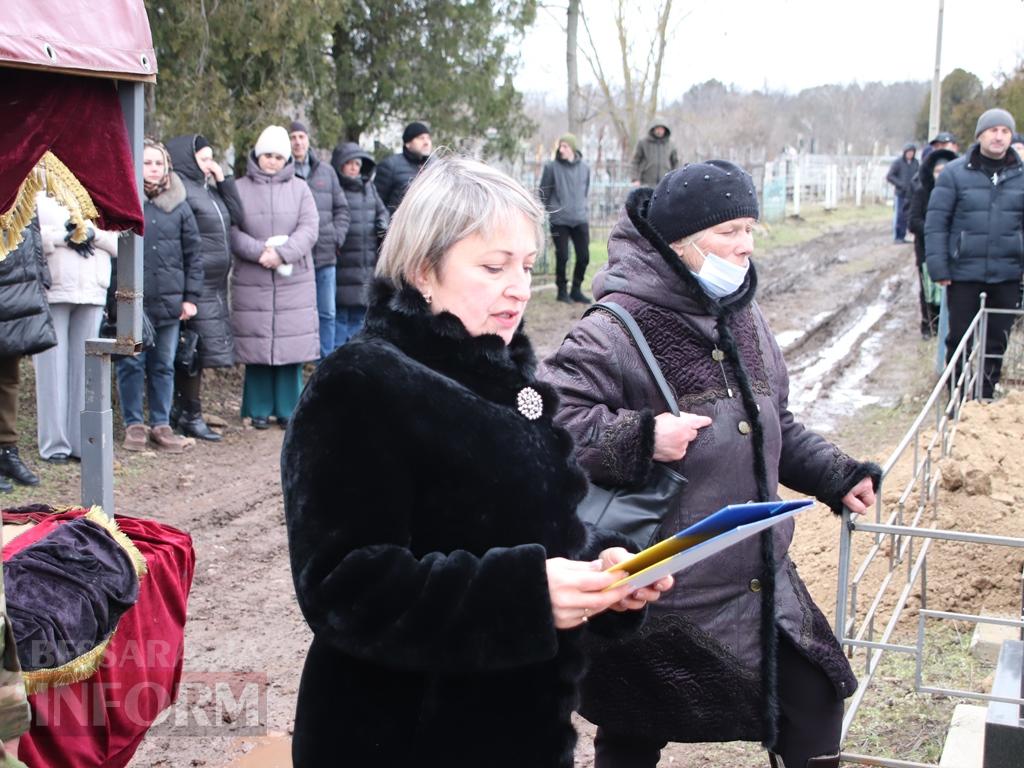 Болградська громада провела в останню путь Захисника Сергія Регана