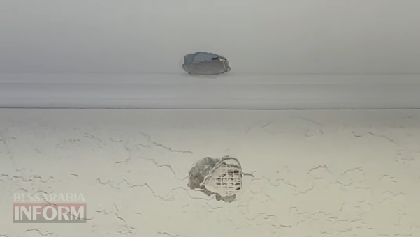 В Ізмаїлі під час роботи ППО куля пробила дах будинку та влучила у кота