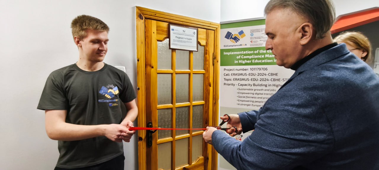 В Ізмаїлі відкрили першу Подкаст-студію для розвитку комплаєнс-освіти та професійного діалогу